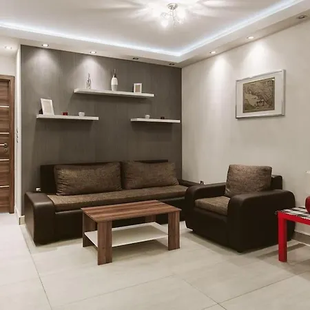 Neat & Comfy Near The Danube Apartmán