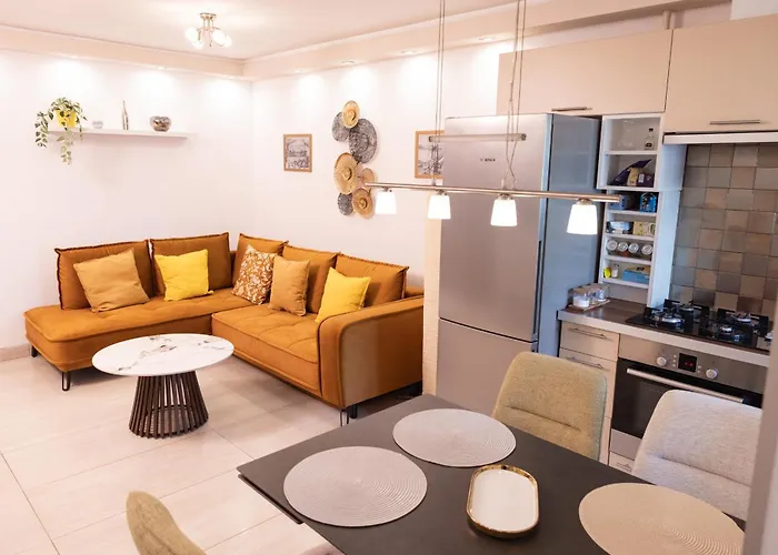 Neat & Comfy Near The Danube