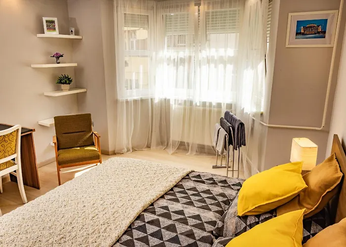 Neat & Comfy Near The Danube