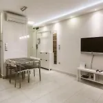 アパート Neat & Comfy Near The Danube