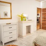 Neat & Comfy Near The Danube * ブダペスト