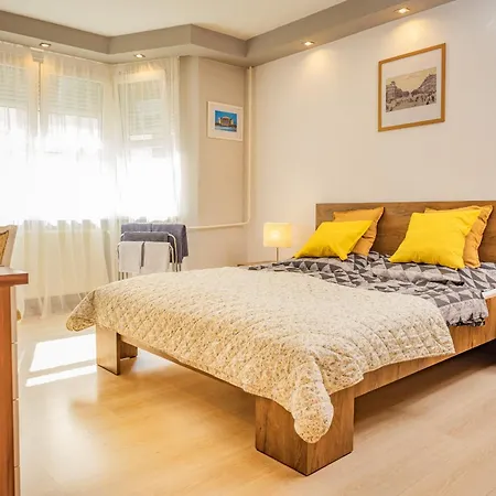 Neat & Comfy Near The Danube * Budapeşte